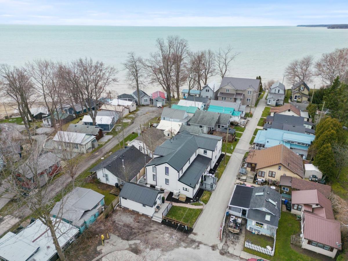 Luxe Lodges On Lake Erie Port Dover Kültér fotó